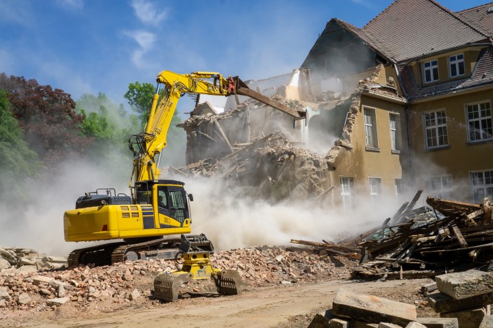 cuanto cuesta demoler una casa